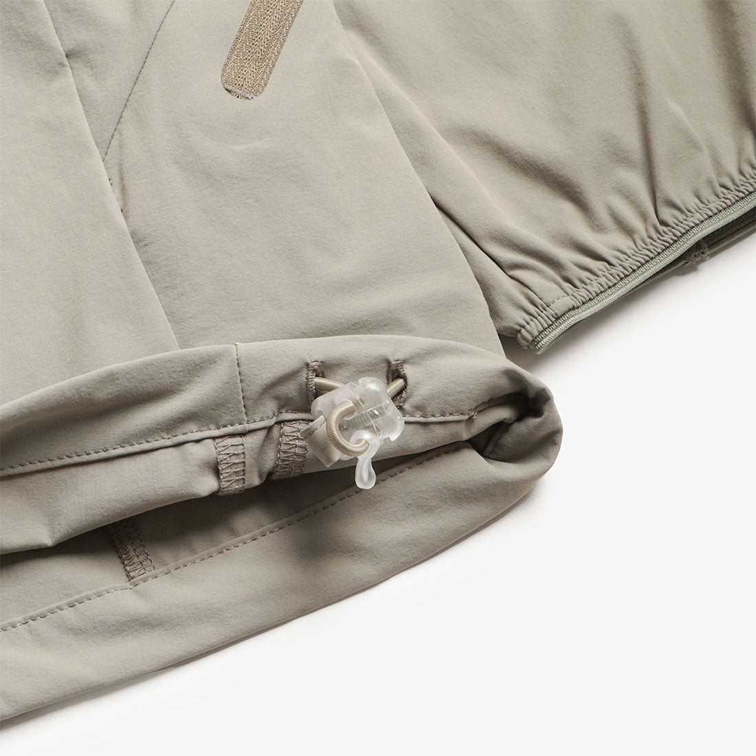 Oakley Latitude Flight Convert Shell T-Shirt, Boulder Green, Detail Shot 4