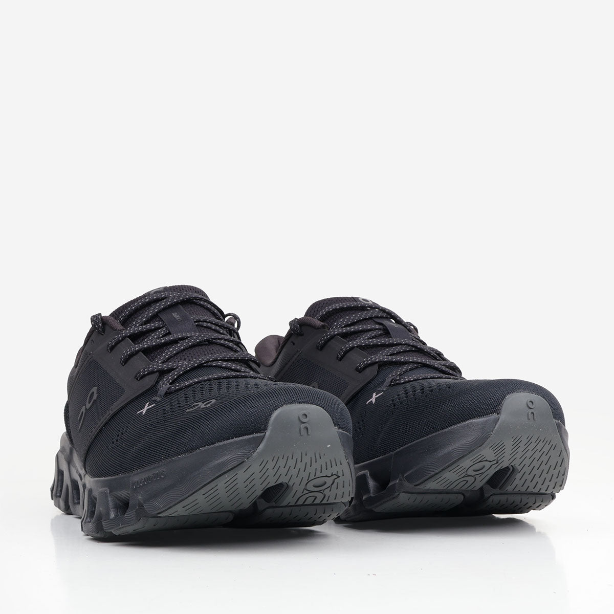 ON Running Cloud X 5 Shoes