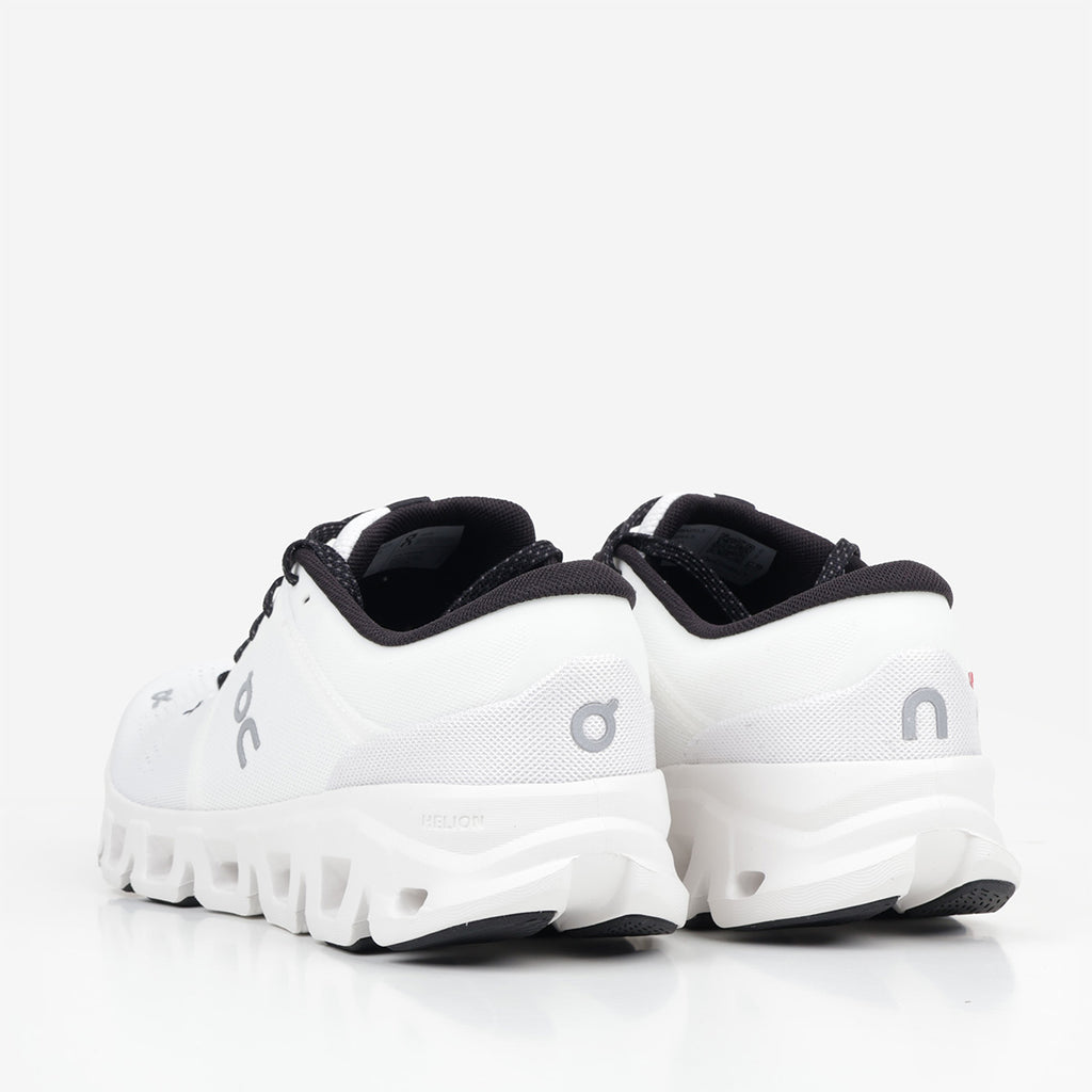 ON Running Cloud X 5 Shoes