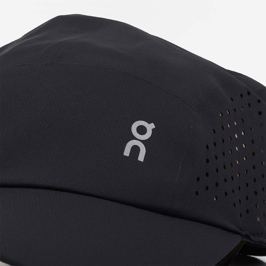 main ON Lightweight Cap, Black, Detail Shot 2