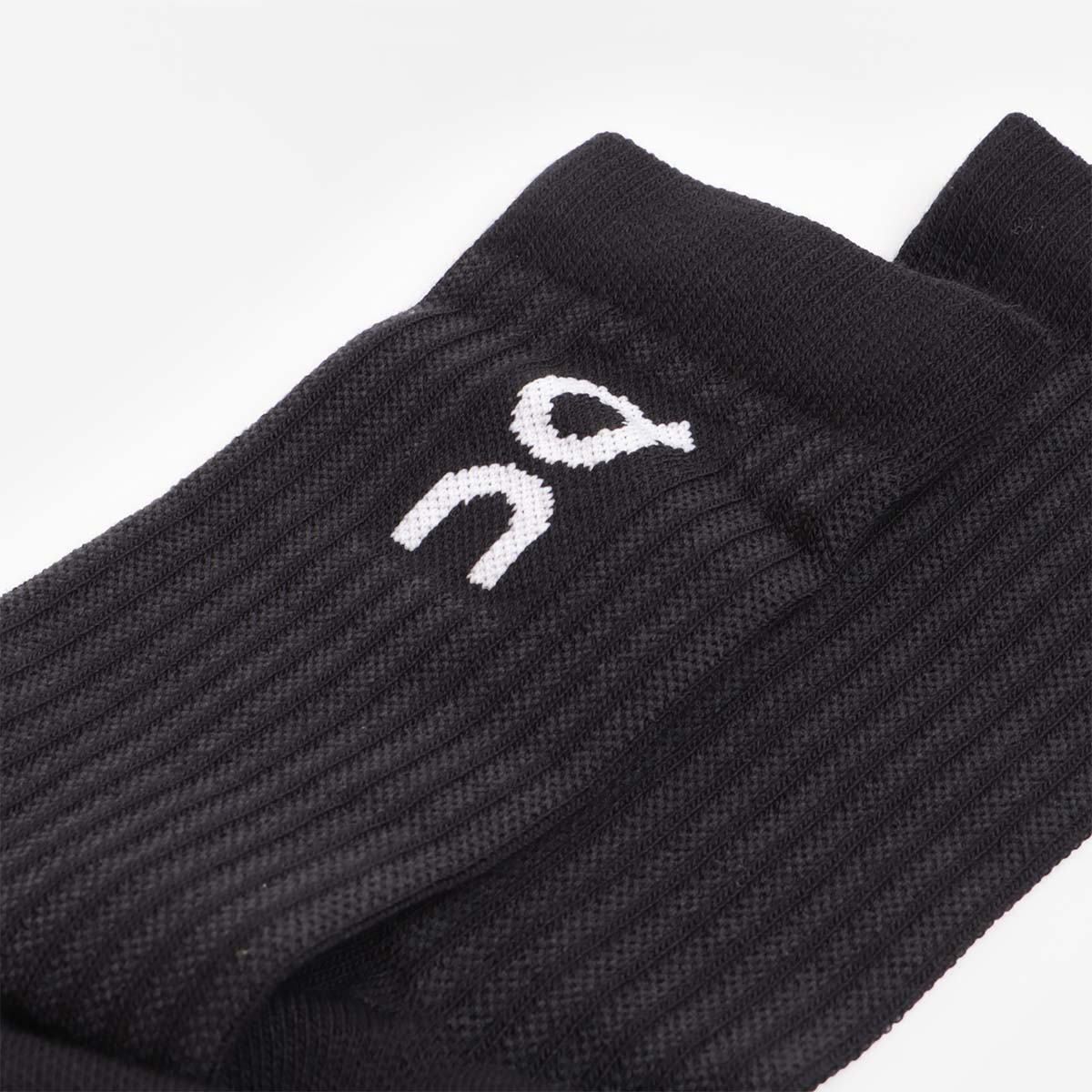 ON Logo Socks 3-Pack, Black, Detail Shot 4