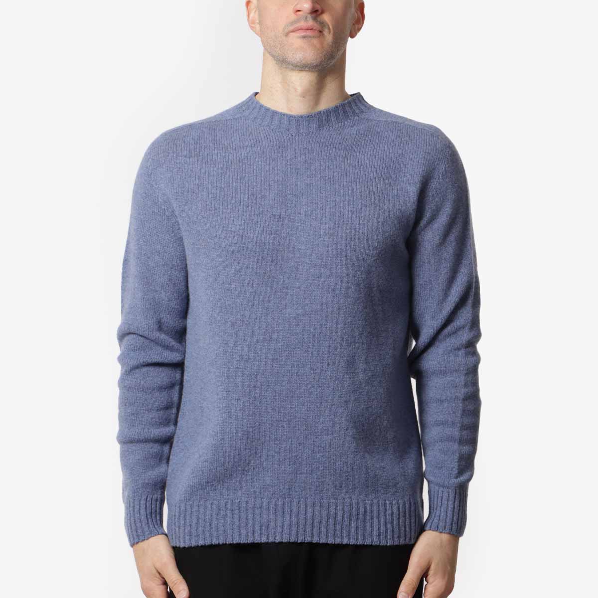 Origin Seamless Crew Jumper, Light Blue, Detail Shot 1