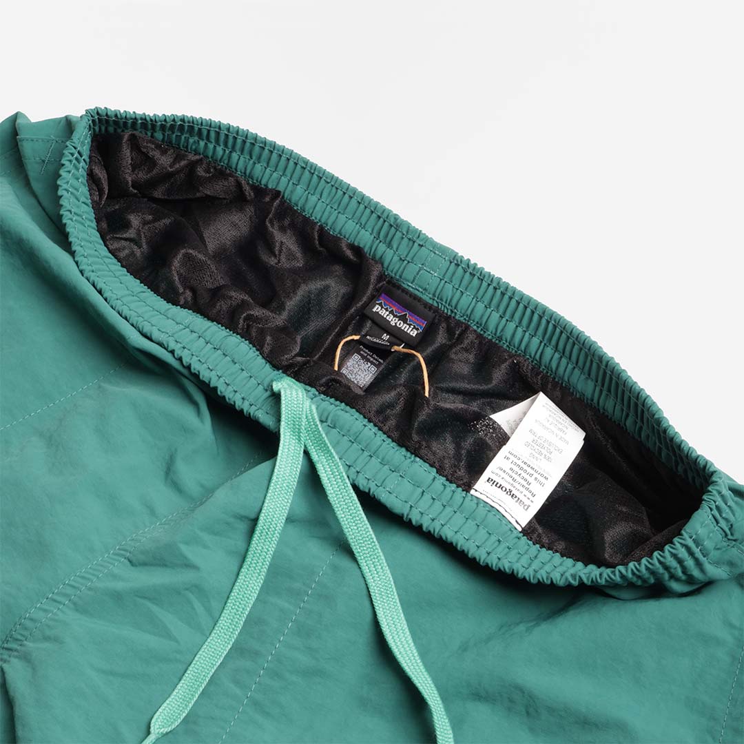 Patagonia Baggies 5" Shorts, '95 Oval Logo: Gem Green, Detail Shot 3