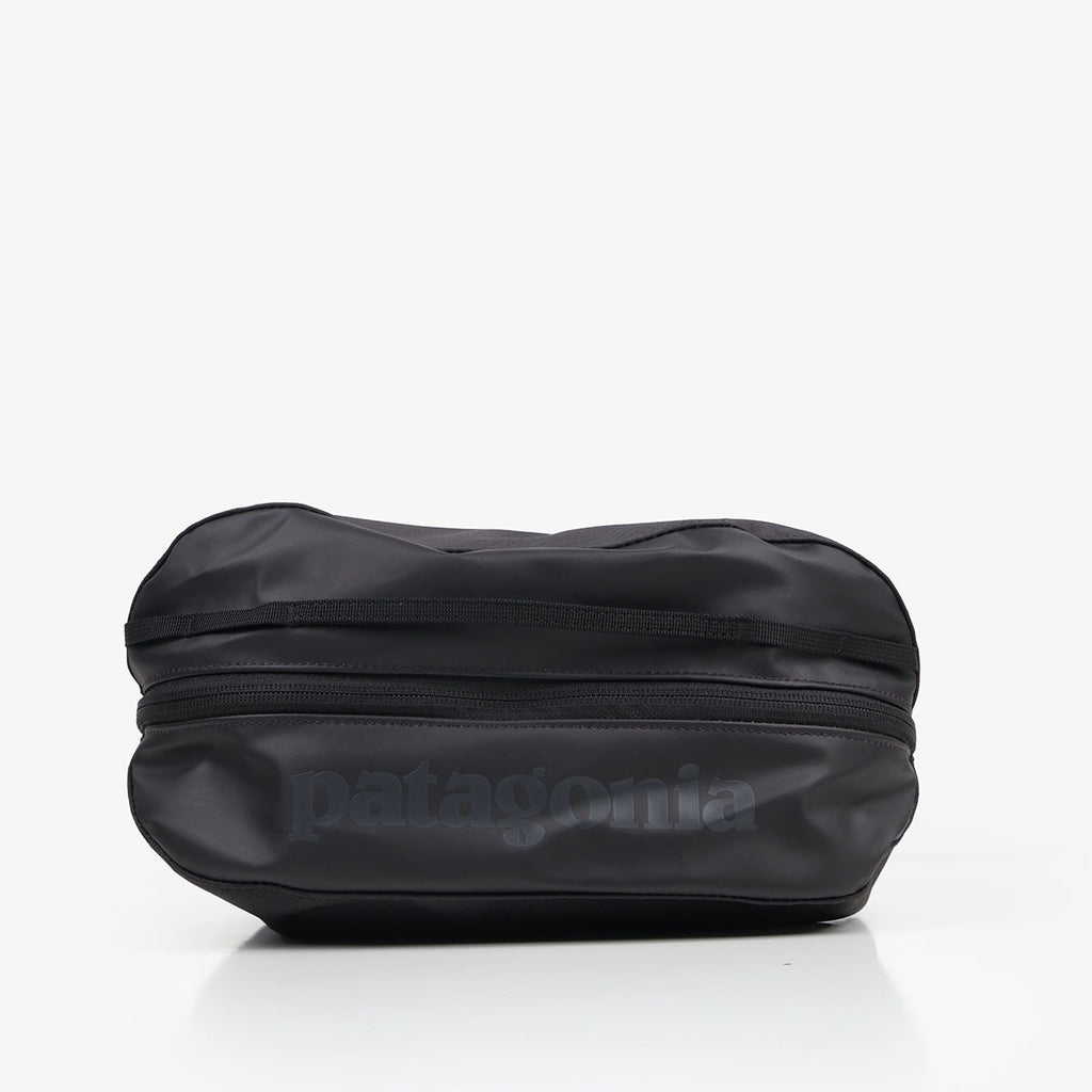 Patagonia Black Hole Cube 6L, Black w Black, Detail Shot 2