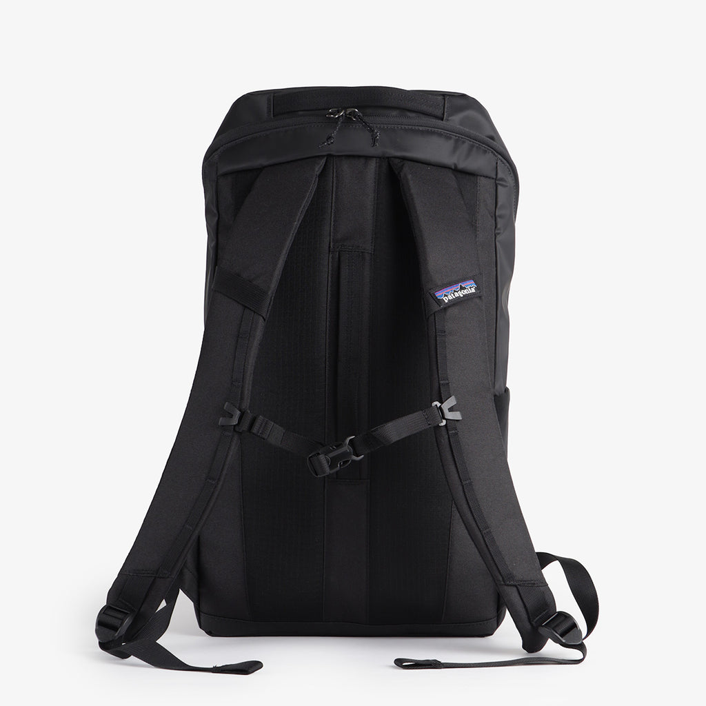 Patagonia Black Hole Pack 25L, Black, Detail Shot 4