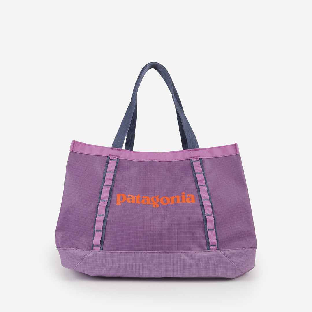 main Patagonia Black Hole Tote 25L, Brisk Purple, Detail Shot 1