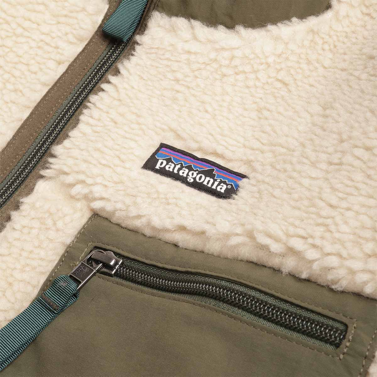 Patagonia Classic Retro-X Fleece Jacket, Dark Natural w  Basin Green, Detail Shot 3