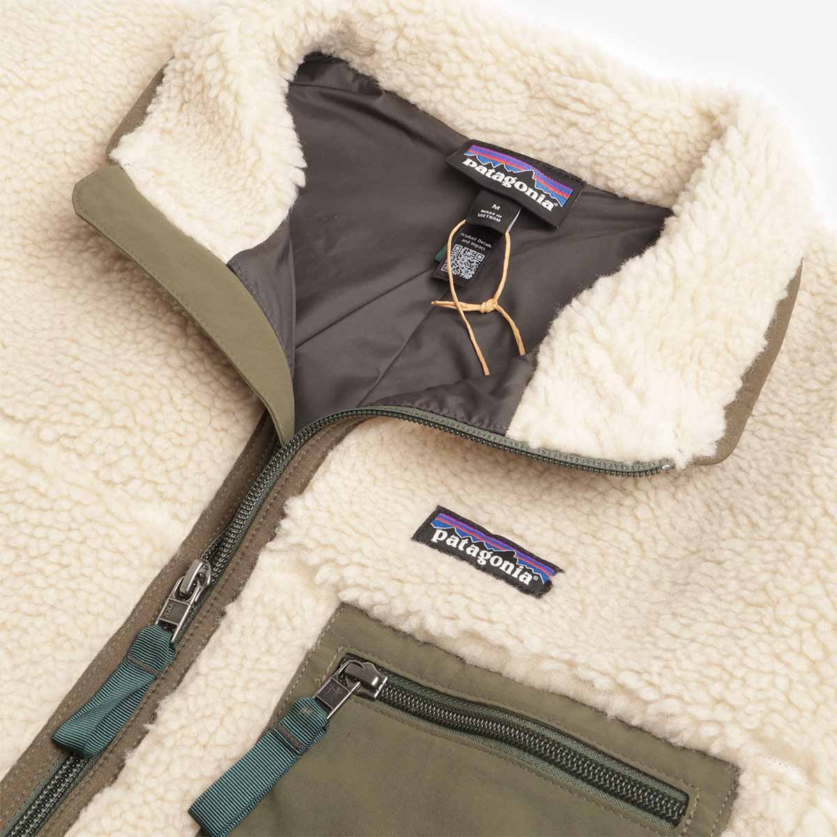 main Patagonia Classic Retro-X Fleece Jacket, Dark Natural w  Basin Green, Detail Shot 6