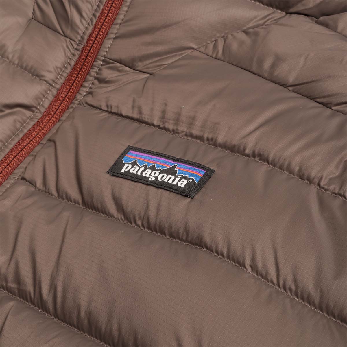 main Patagonia Down Sweater Jacket, Marlow Brown, Detail Shot 2