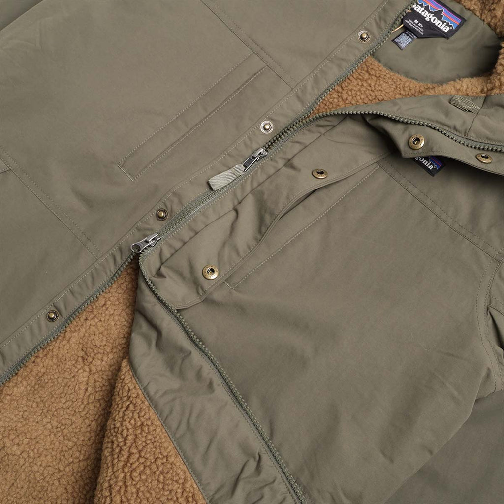 Patagonia Isthmus Parka Jacket, Basin Green, Detail Shot 4
