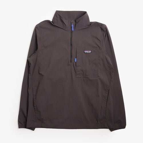 Patagonia Outdoor Everyday Marsupial Pullover in Ink Black, front view