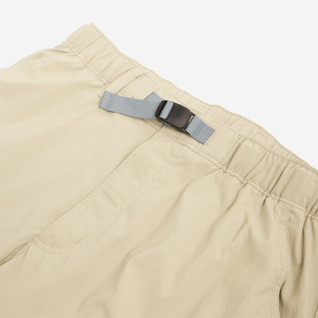 Webbing belt and buckle detail, stone Everyday pant
