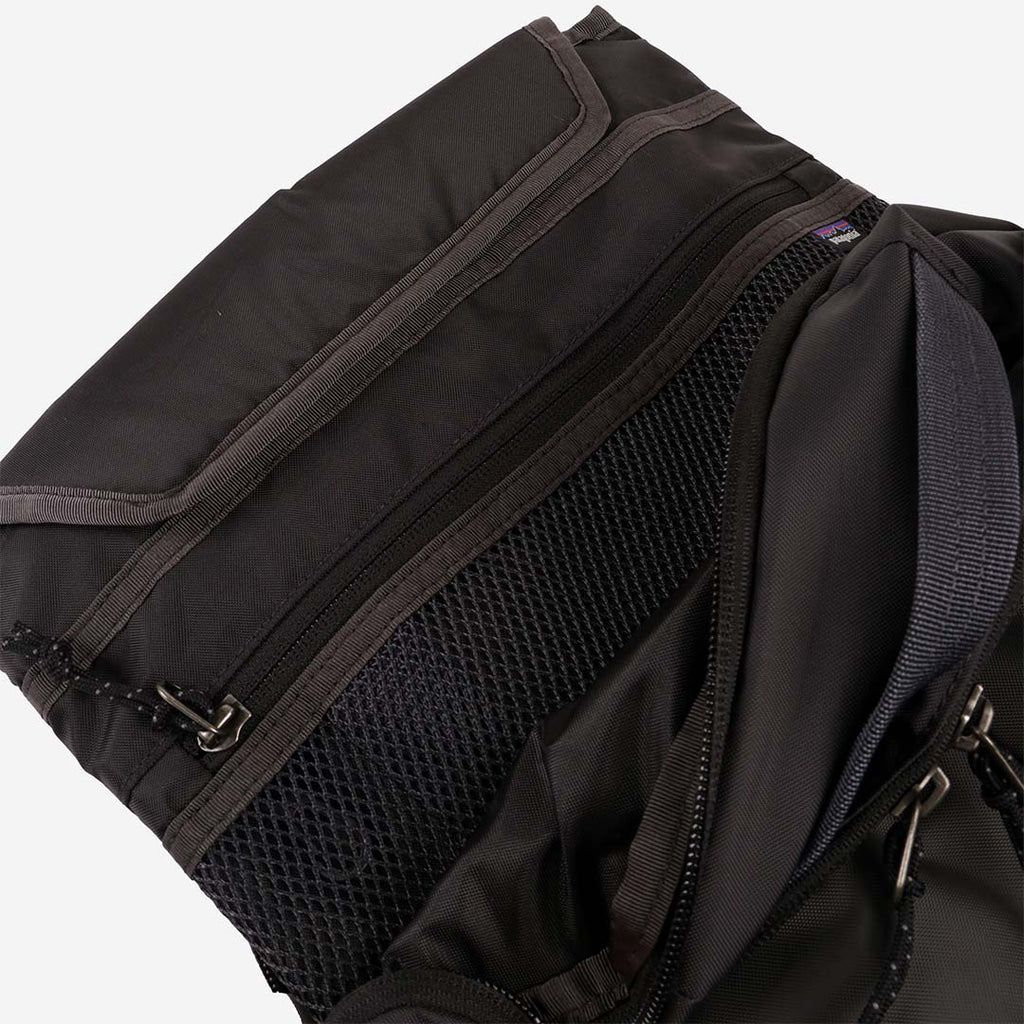 Patagonia Refugio Day Pack 26L, Smolder Blue, Detail Shot 8