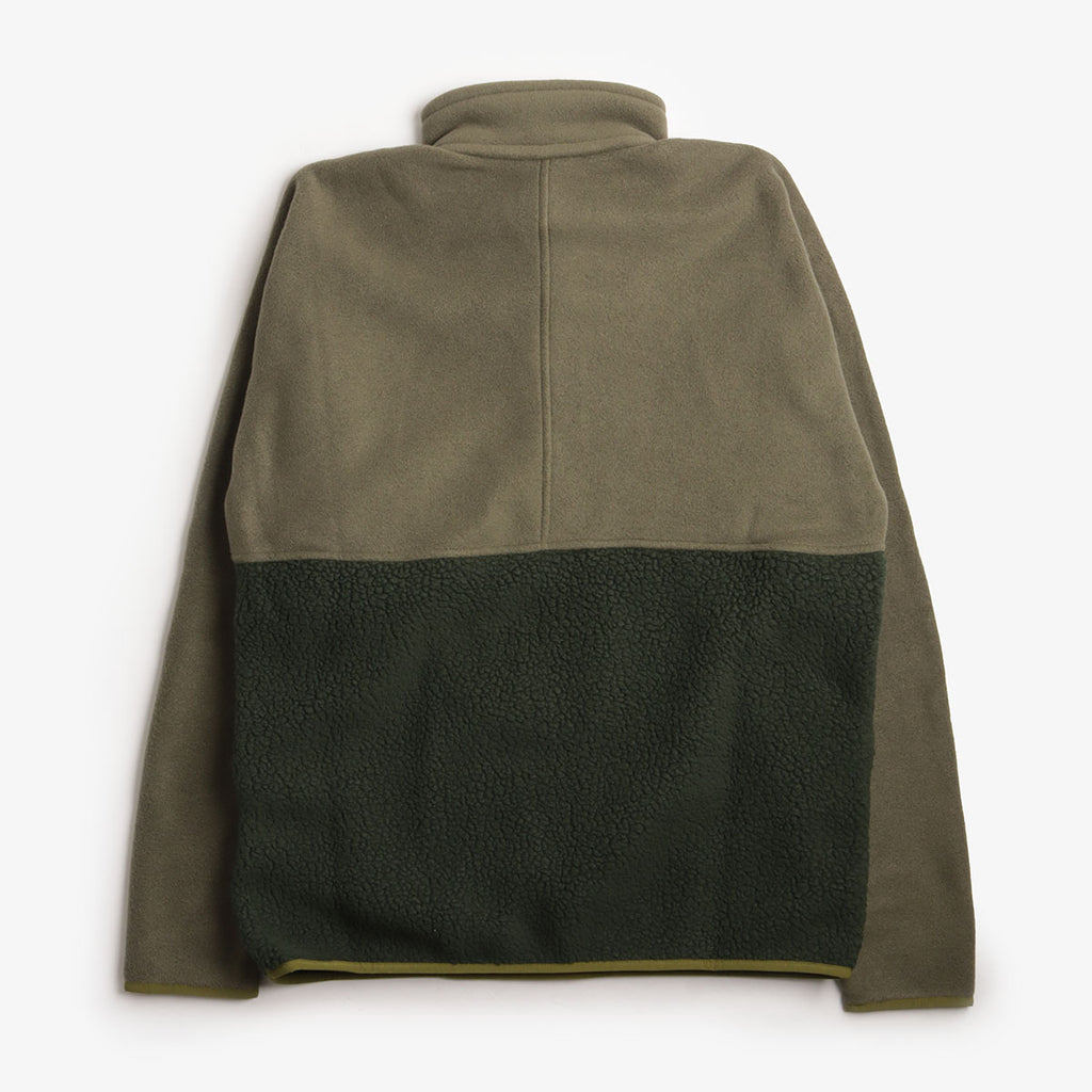 Patagonia Retro Pile 1 2 Snap Pullover, Old Growth Green, Detail Shot 2