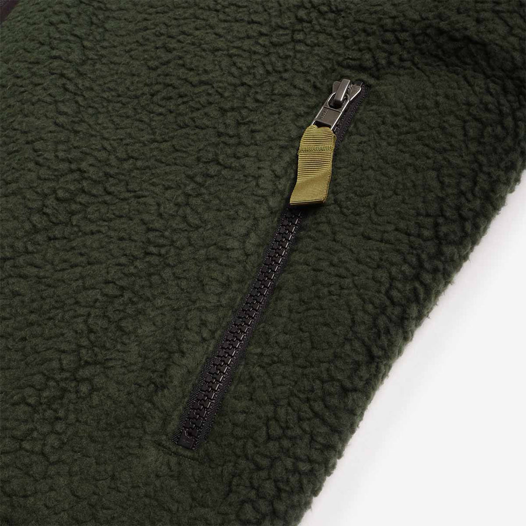 Patagonia Retro Pile Vest, Old Growth Green, Detail Shot 5