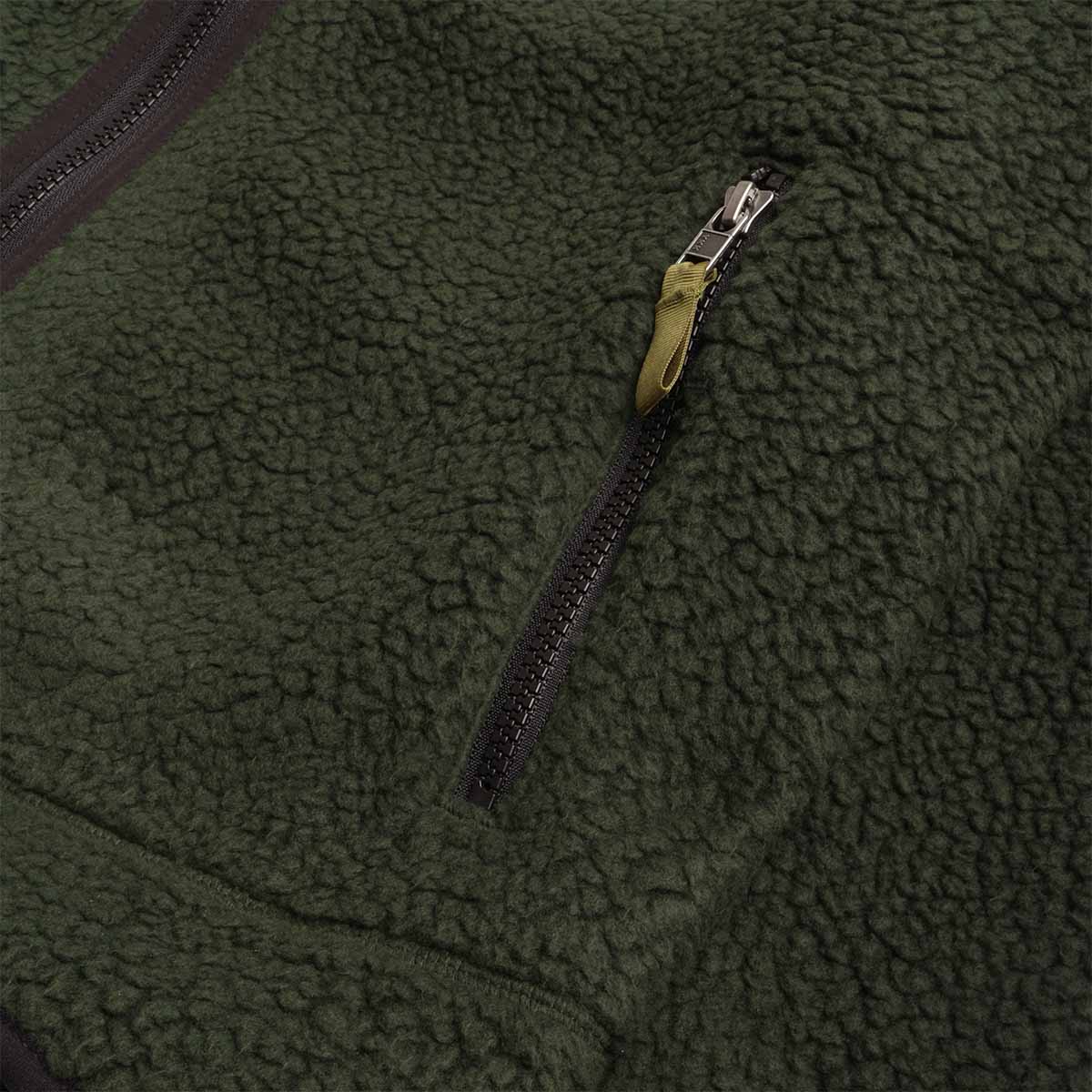 main Patagonia Retro Pile Jacket, Old Growth Green, Detail Shot 3