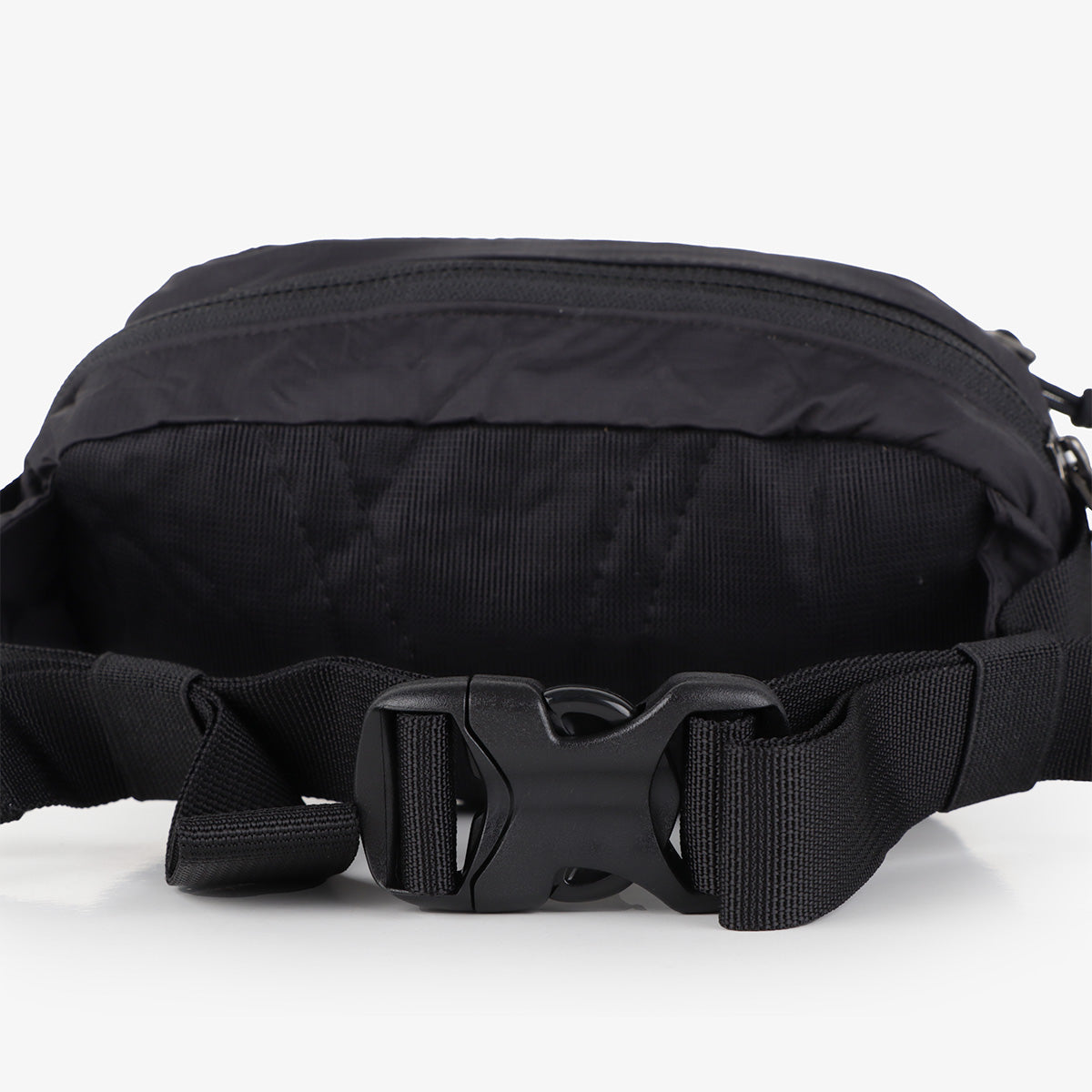 Patagonia Terravia Mini Hip Pack 1L, Black, Detail Shot 3