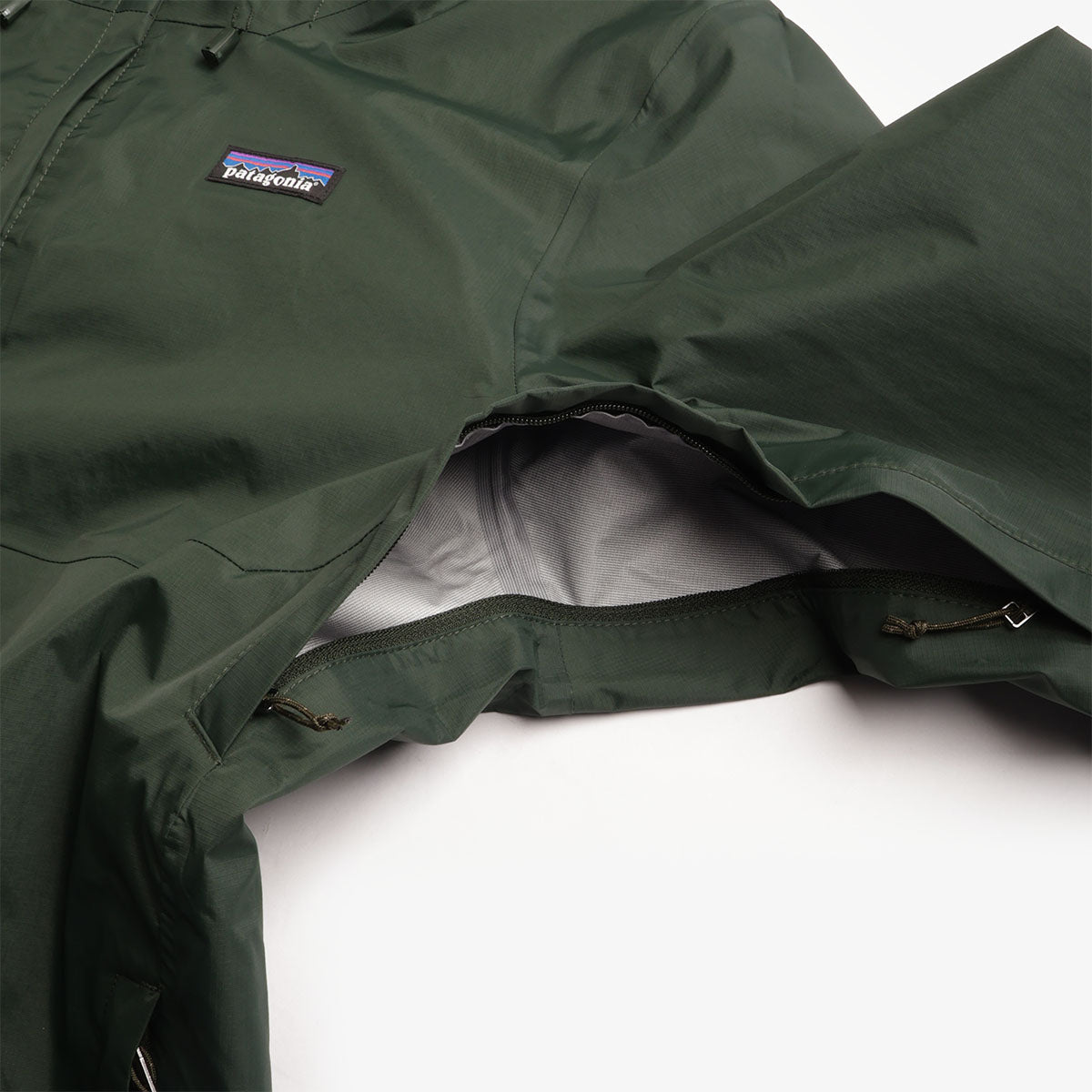 main Patagonia Torrentshell 3L Jacket, Old Growth Green, Detail Shot 5