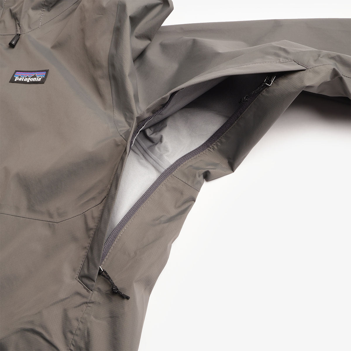 Patagonia Torrentshell 3L Jacket, Noble Grey, Detail Shot 6