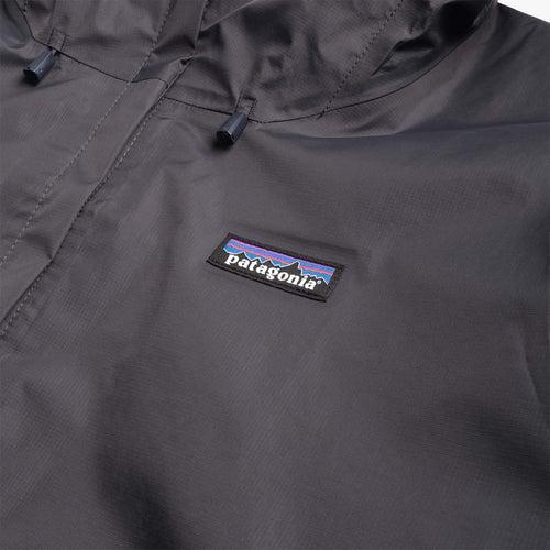 Chest logo label detail, Torrentshell 3L jacket
