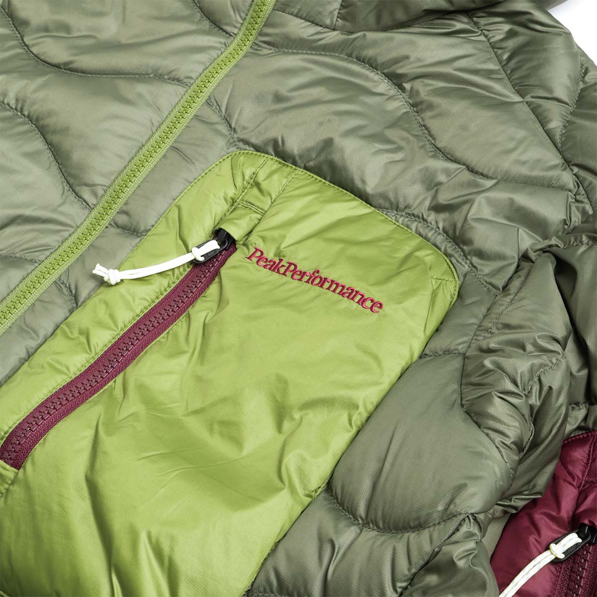 Contrast interior lining and inner zip pocket detail, Helium Utility Down Jacket