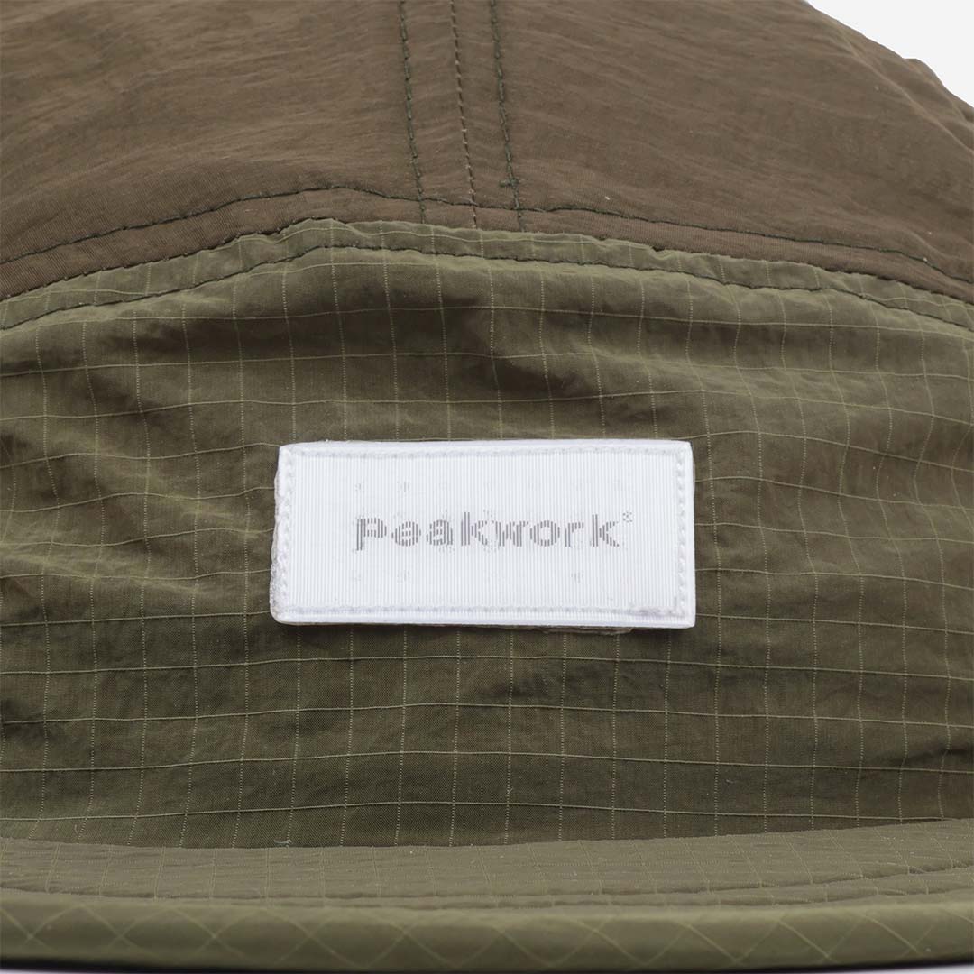Peakwork Klammer Running Cap, Army, Detail Shot 2