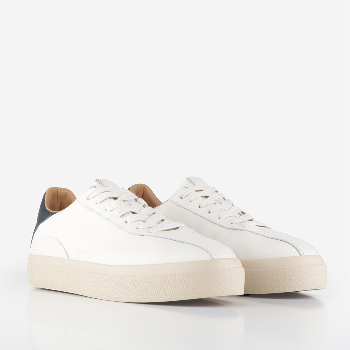 Pompeii Dart Napa Shoes, Off White, Detail Shot 2