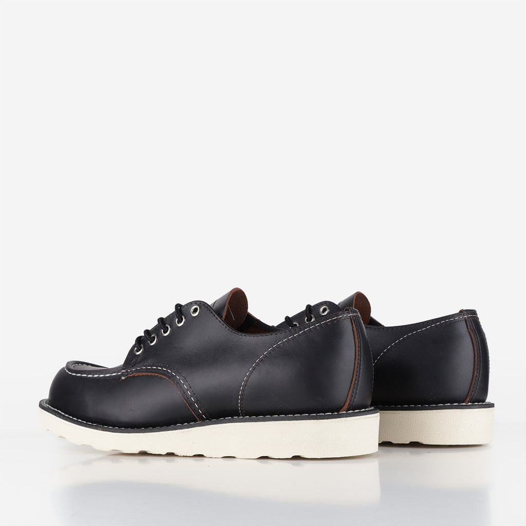 Red Wing Shop Moc Oxford Boot, Black Prairie, Detail Shot 3