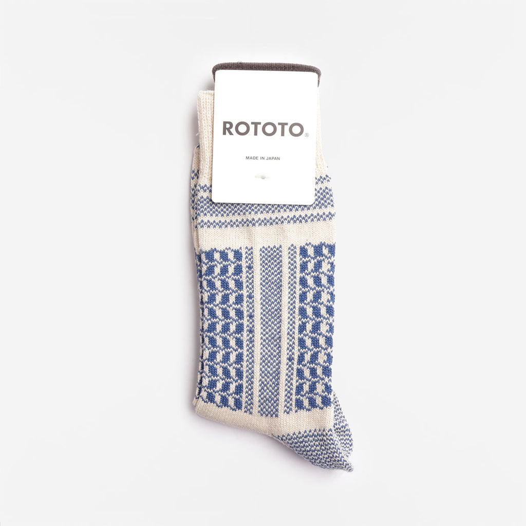 Rototo Desert Scarf Pattern Socks, Ecru Blue, Detail Shot 1