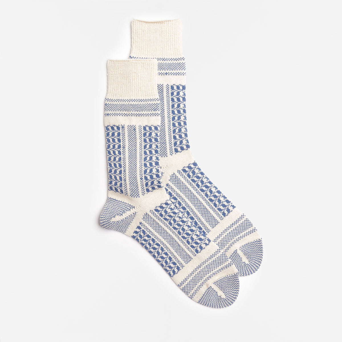 Rototo Desert Scarf Pattern Socks, Ecru Blue, Detail Shot 2