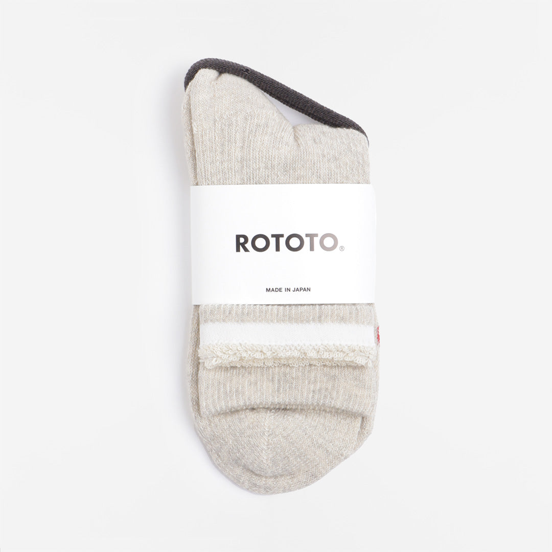 Rototo Double Face Mini Crew Socks, Light Grey, Detail Shot 2