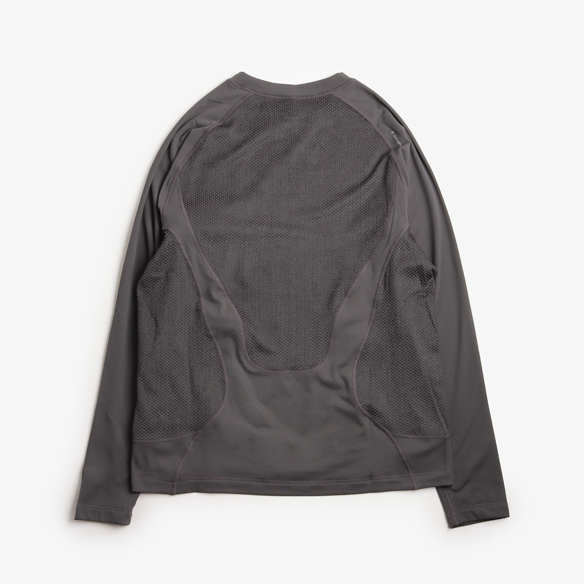 Satisfy FuzzFleece Octa Long T-Shirt, Dark Shadow, Detail Shot 2