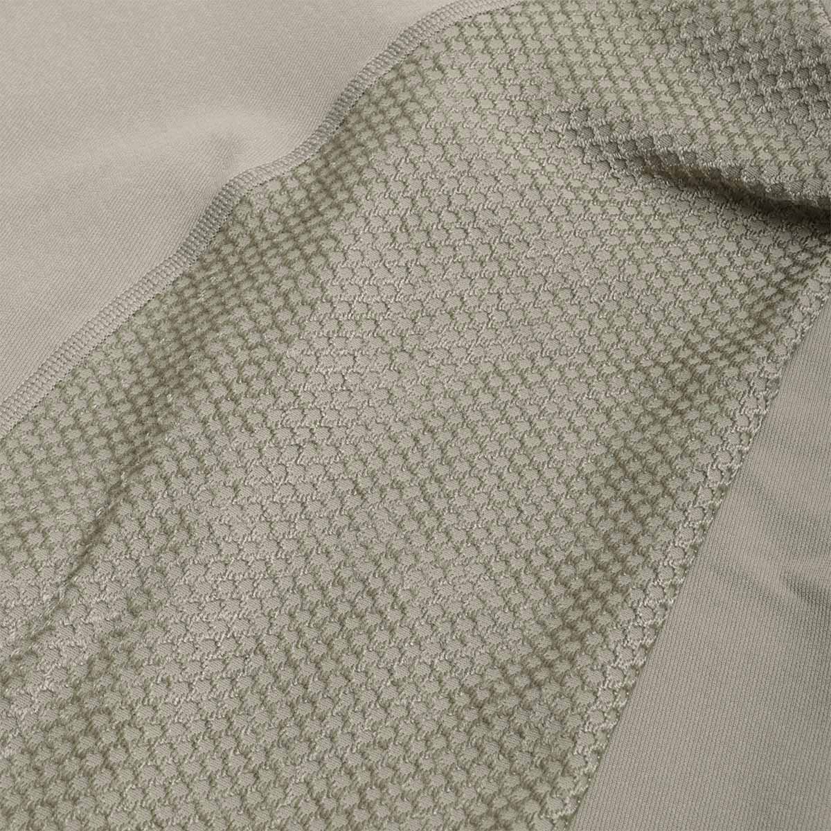 Satisfy FuzzFleece Octa Long T-Shirt, Vetiver, Detail Shot 4