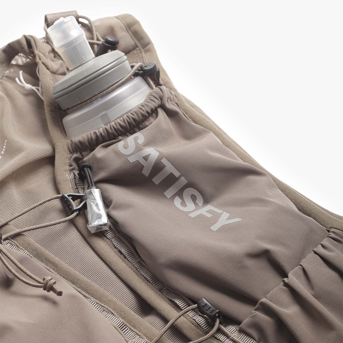 Satisfy Justice Cordura Hydration Vest 5L, Falcon, Detail Shot 4