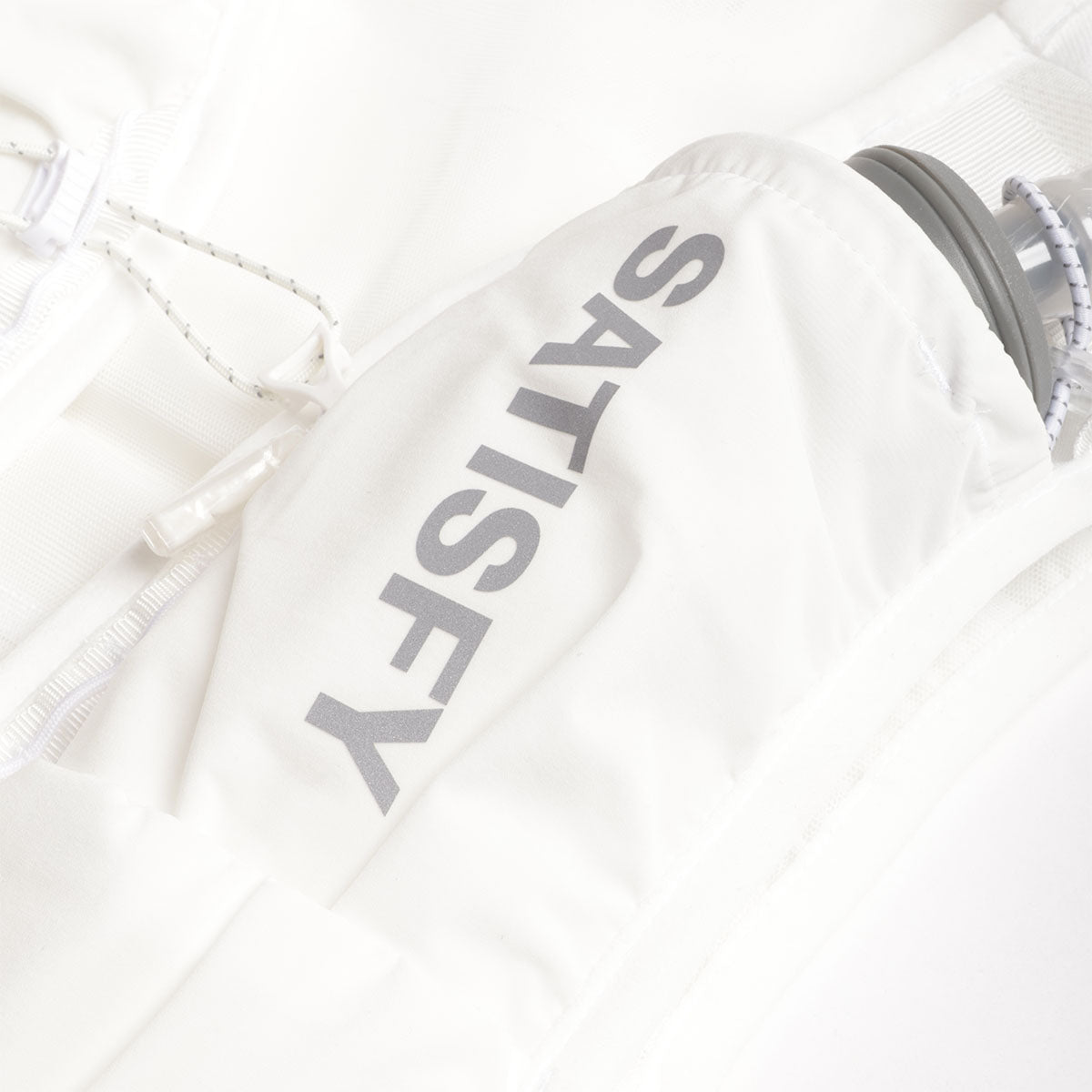 Satisfy Justice Cordura Hydration Vest 5L, Off-White, Detail Shot 3