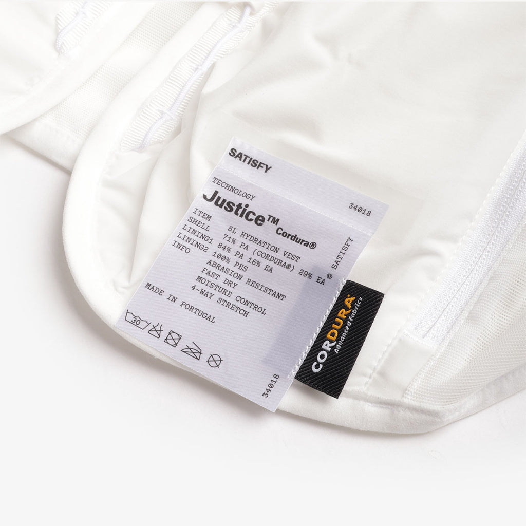 Satisfy Justice Cordura Hydration Vest 5L, Off-White, Detail Shot 4