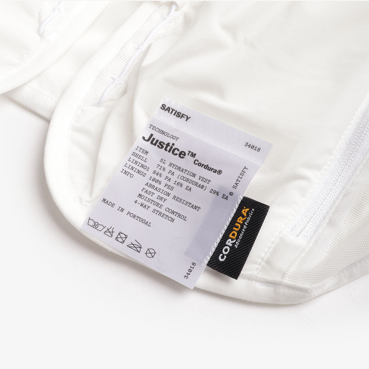 Satisfy Justice Cordura Hydration Vest 5L, Off-White, Detail Shot 4