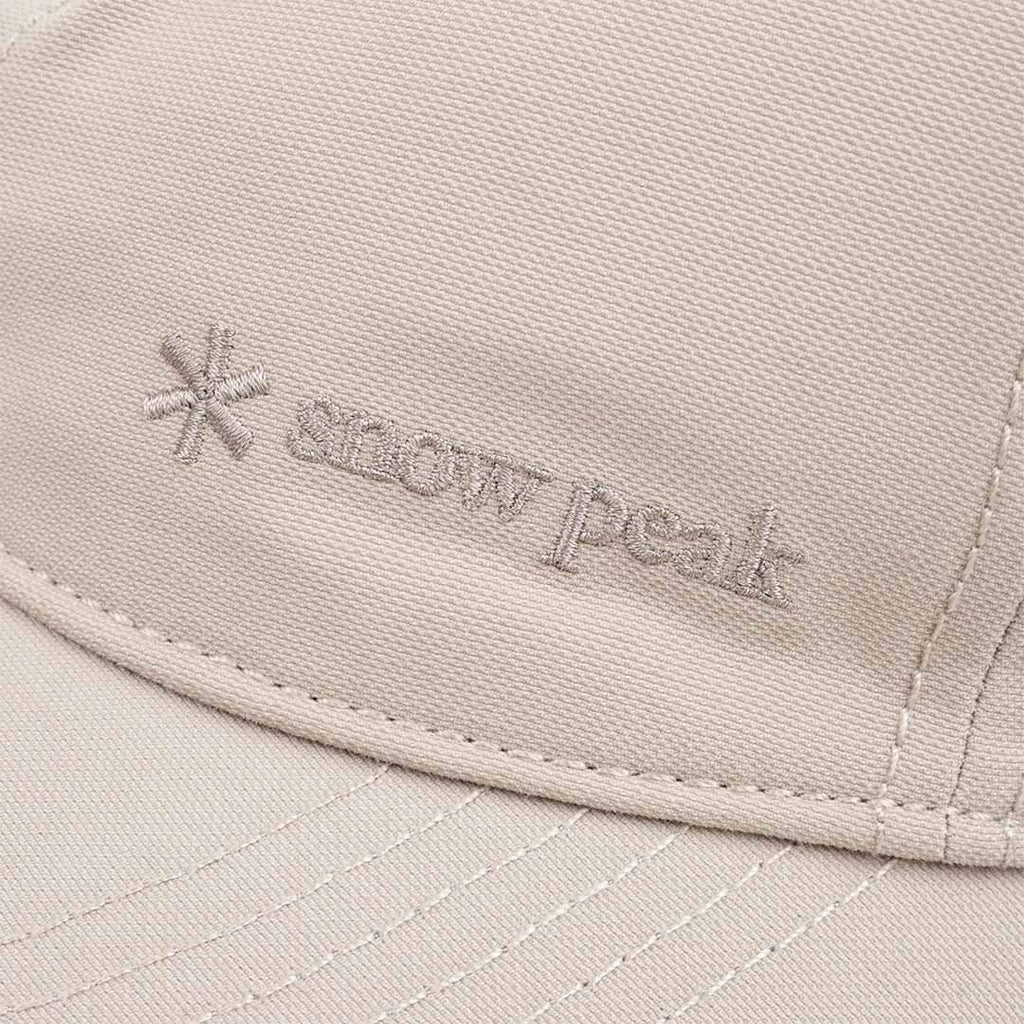 Snow Peak Light Dobby Cloth Cap, Greige, Detail Shot 3