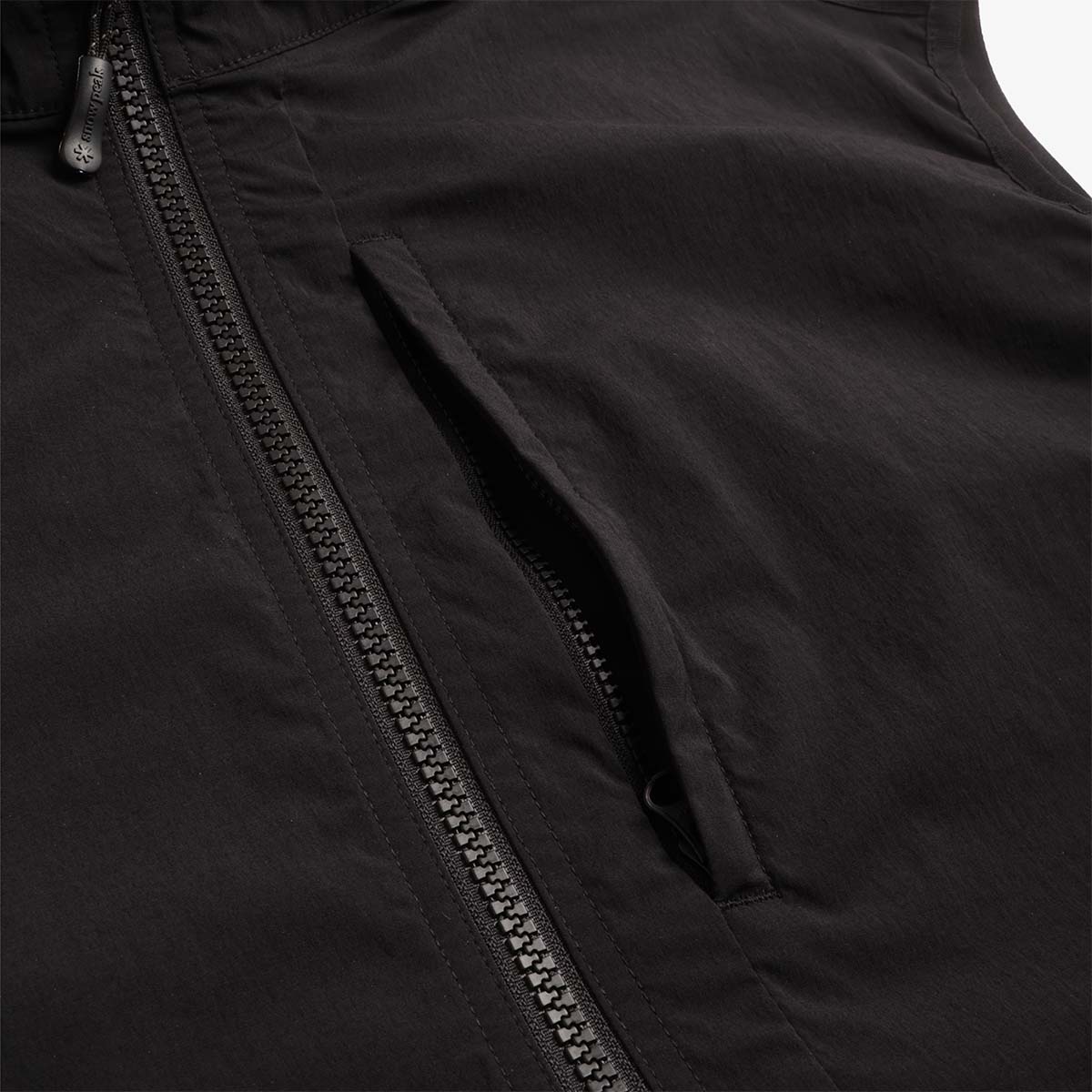 Snow Peak New Standard Utility Vest, Black, Detail Shot 4