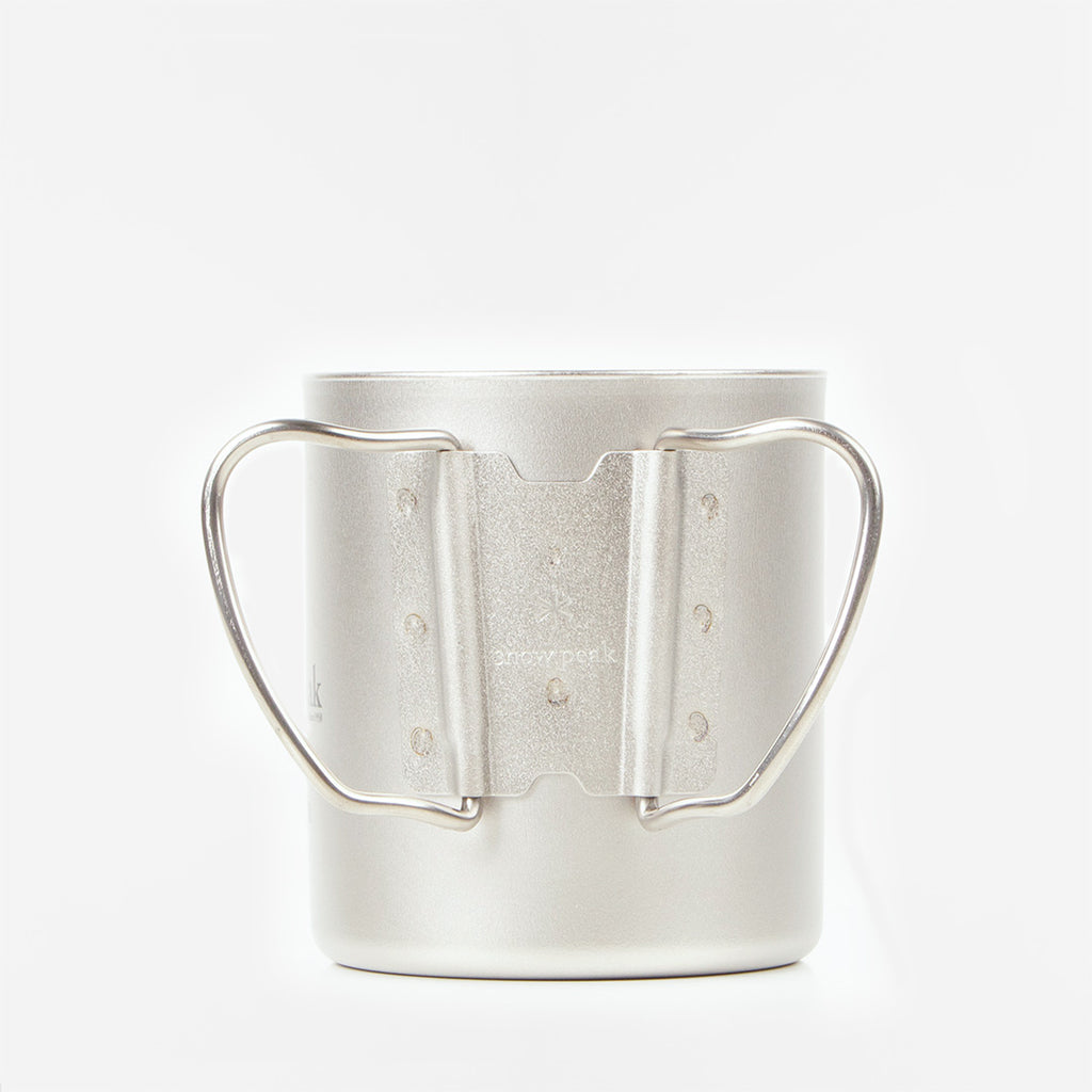 Snow Peak Titanium Double Wall 220 Mug, Titanium, Detail Shot 2