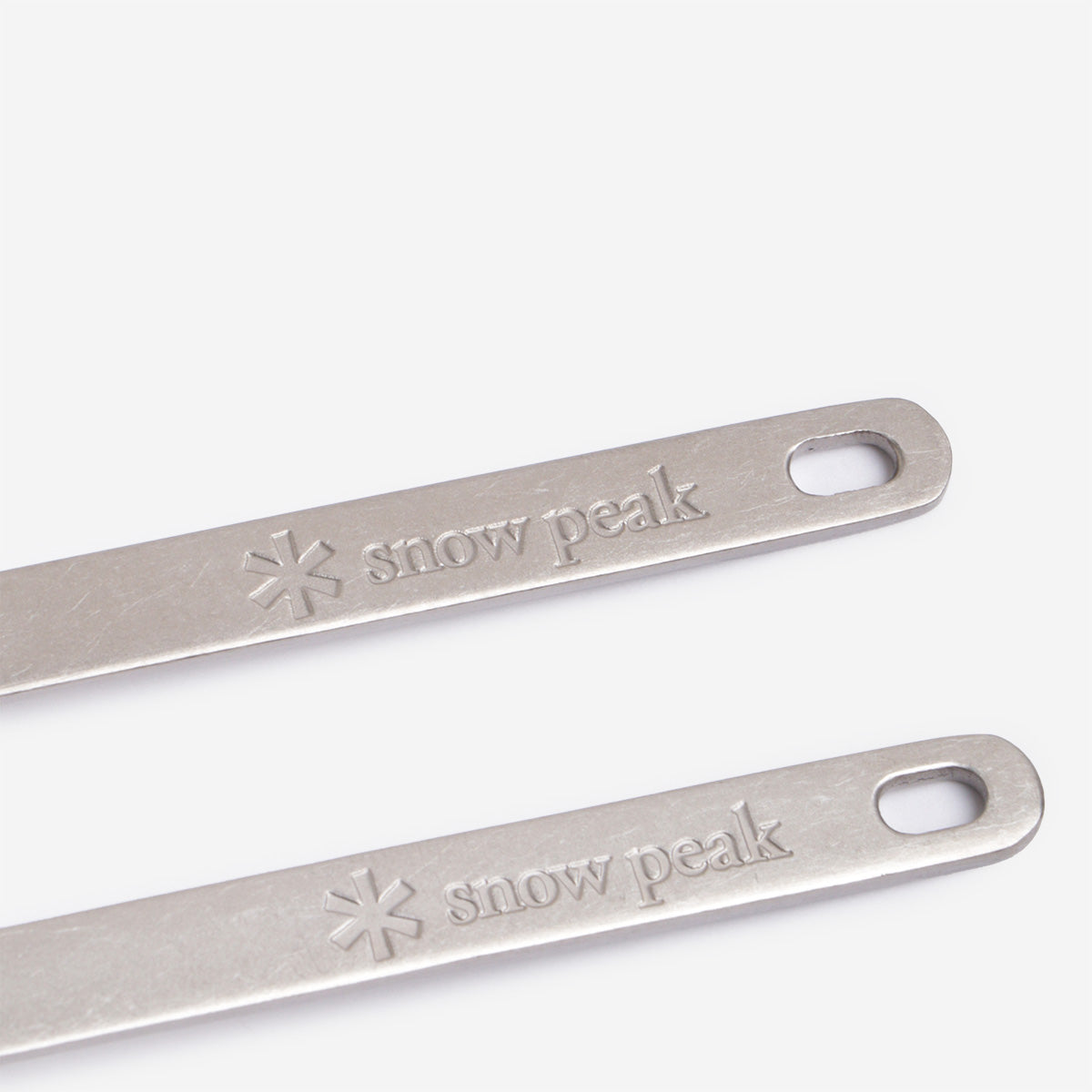 Snow Peak Titanium Fork & Spoon Set, Purple, Detail Shot 5