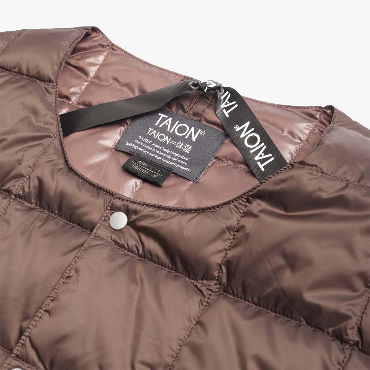 Taion Crew Neck Button Down Vest, Dark Chocolate, Detail Shot 3