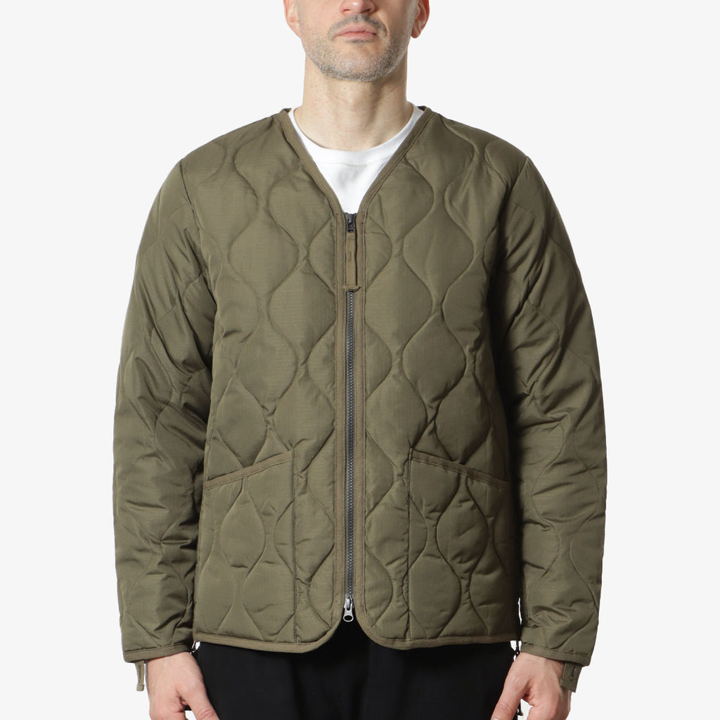 Taion Military W-Zip V Neck Down Jacket, Dark Olive, Detail Shot 1