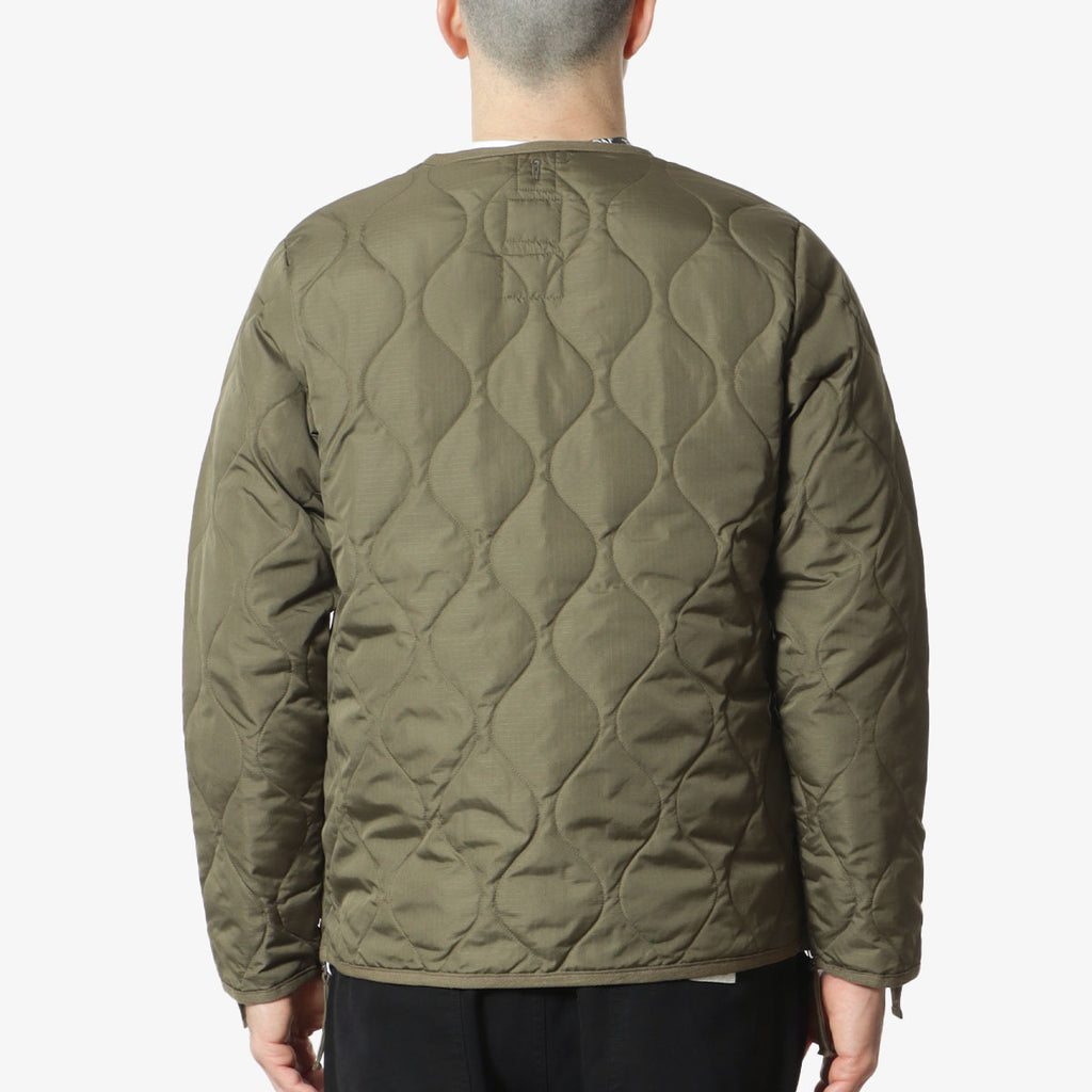 Taion Military W-Zip V Neck Down Jacket, Dark Olive, Detail Shot 4