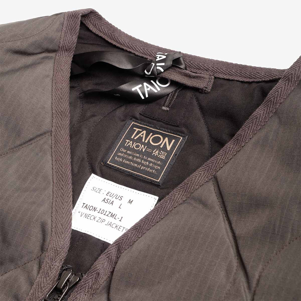 Taion Military Zip V Neck Down Jacket, Charcoal, Detail Shot 3