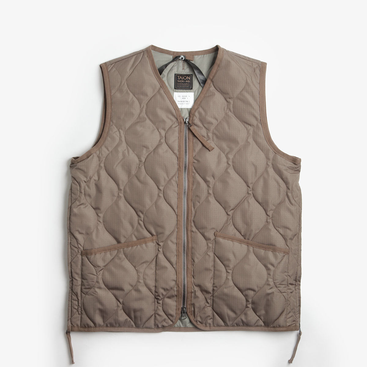 Taion Military Zip V Neck Down Vest, Dark Khaki, Detail Shot 1