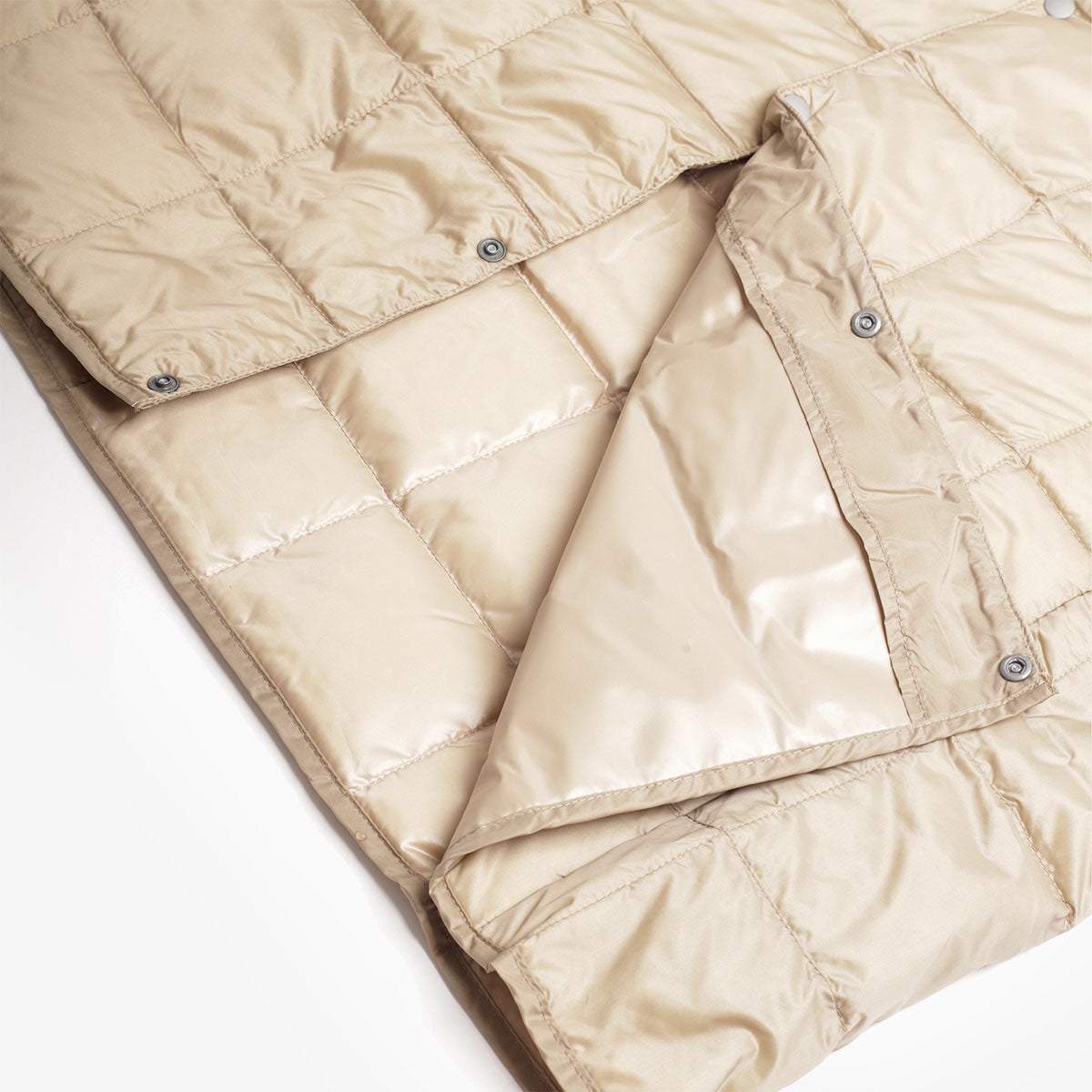 Taion V-Neck Down Vest - Beige