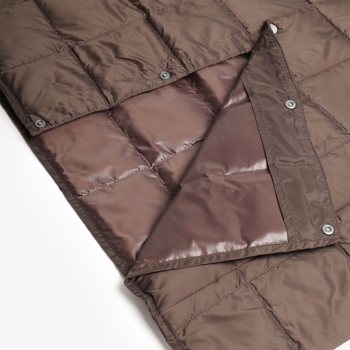 Taion V-Neck Down Vest - Dark Chocolate
