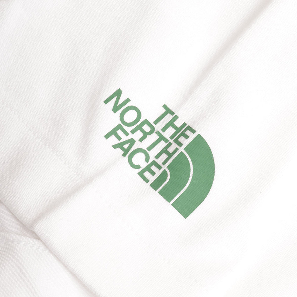 The North Face Alien Relaxed T-Shirt, TNF White, Detail Shot 5