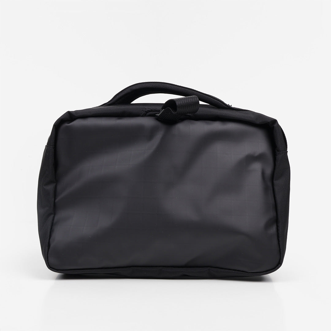The North Face Base Camp Voyager Toiletry Kit, TNF Black Asphalt Grey, Detail Shot 2